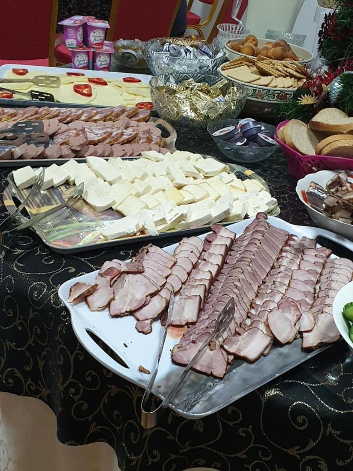 Vila Muntii Bucegi & Spa Bran  Luaran gambar